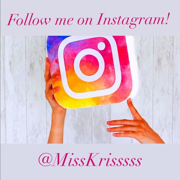 ⭐️ Follow for future outfits for sale ⭐️ - Picture 1 of 1